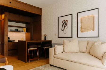 Hotel Rooms 44